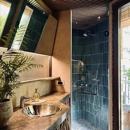 Introvert's Den Apartment